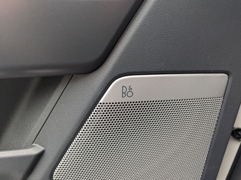 New 2025 Ford F150 Lariat w/ Equipment Group 502A High image 18