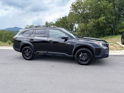 Certified 2024 Subaru Outback Wilderness AWD/4WD image 7