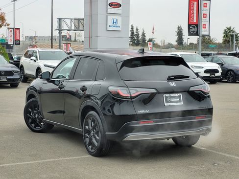 Certified 2024 Honda HR-V Sport image 7