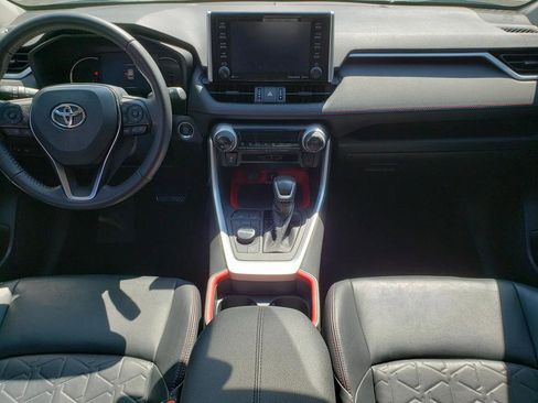 Used 2020 Toyota RAV4 TRD Off-Road image 13