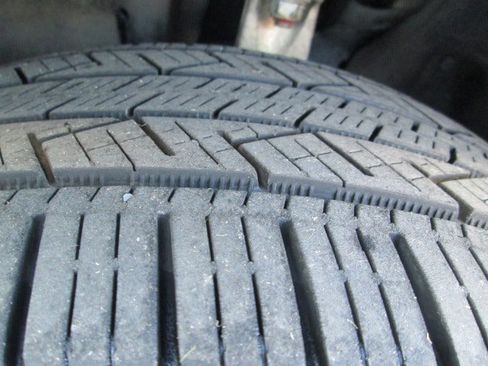 Used 2019 Jeep Grand Cherokee Altitude image 8