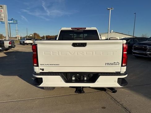 New 2026 Chevrolet Silverado 3500 High Country w/ Technology Package AWD/4WD image 6
