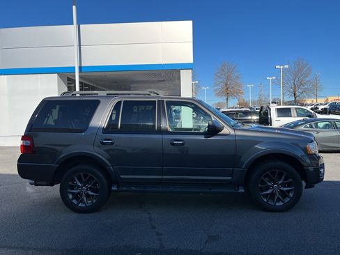 Used 2017 Ford Expedition Limited w/ Limited Appearance Package image 11