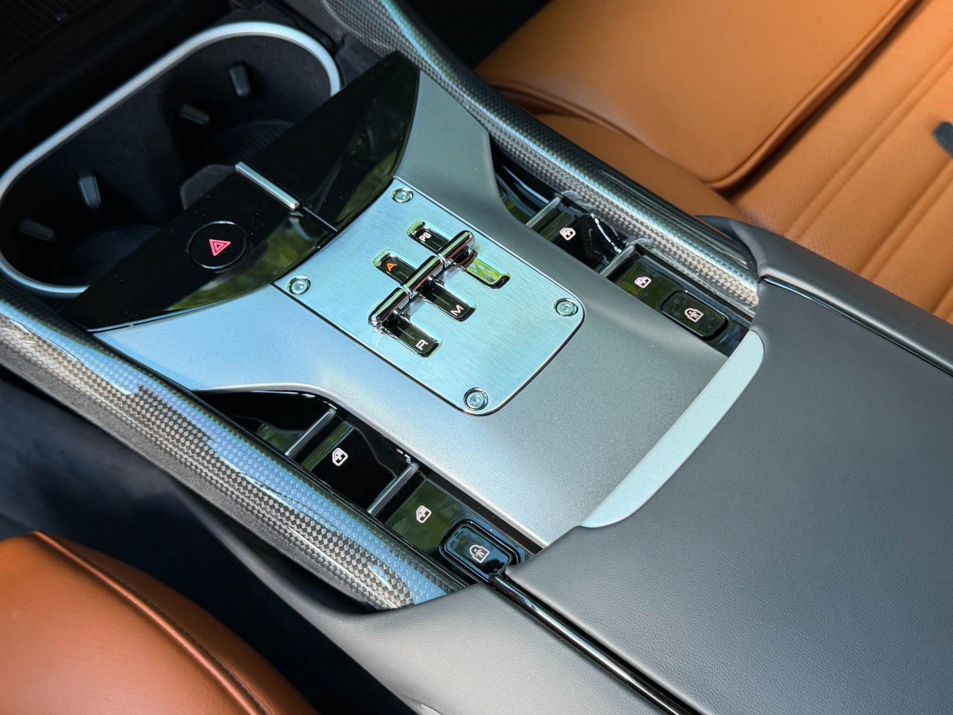 Used 2026 Ferrari Purosangue AWD/4WD image 58