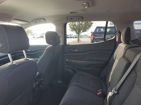 Certified 2019 GMC Acadia SLE w/ LPO, Floor Liner Package FWD image 8