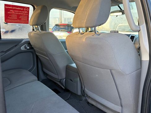 Certified 2021 Nissan Frontier SV w/ SV Utility Package image 33