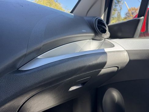 Used 2015 Chevrolet Spark LT image 27