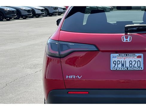 Certified 2025 Honda HR-V Sport image 43