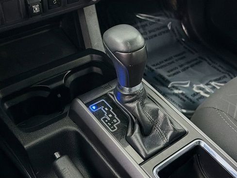 Used 2019 Toyota Tacoma TRD Sport image 20