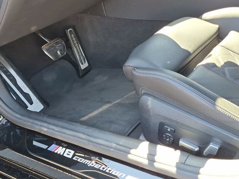Used 2025 BMW M8 Competition AWD/4WD image 17