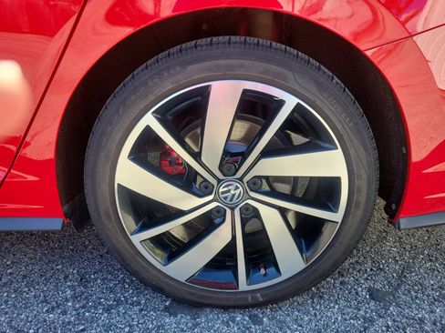 Used 2019 Volkswagen Jetta GLI Autobahn image 29