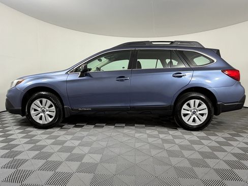 Used 2018 Subaru Outback 2.5i AWD/4WD image 13