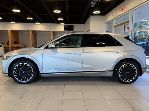 Used 2024 Hyundai Ioniq 5 Limited AWD/4WD image 7