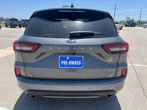 Used 2023 Ford Escape ST-Line Select w/ Tech Pack #1 AWD/4WD image 4