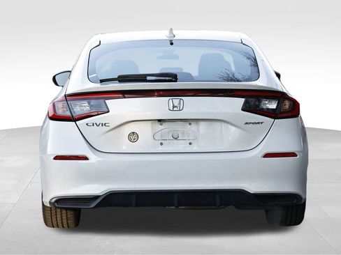 Used 2022 Honda Civic Sport image 4