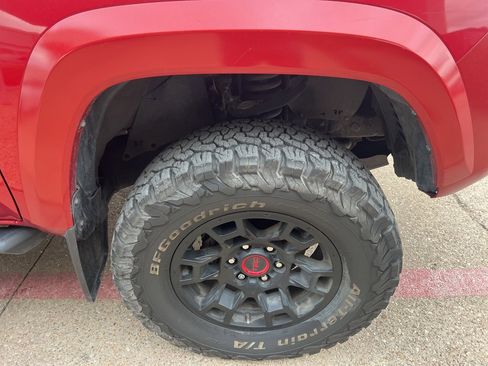 Used 2022 Toyota Tacoma TRD Sport w/ TRD Premium Sport Package image 20