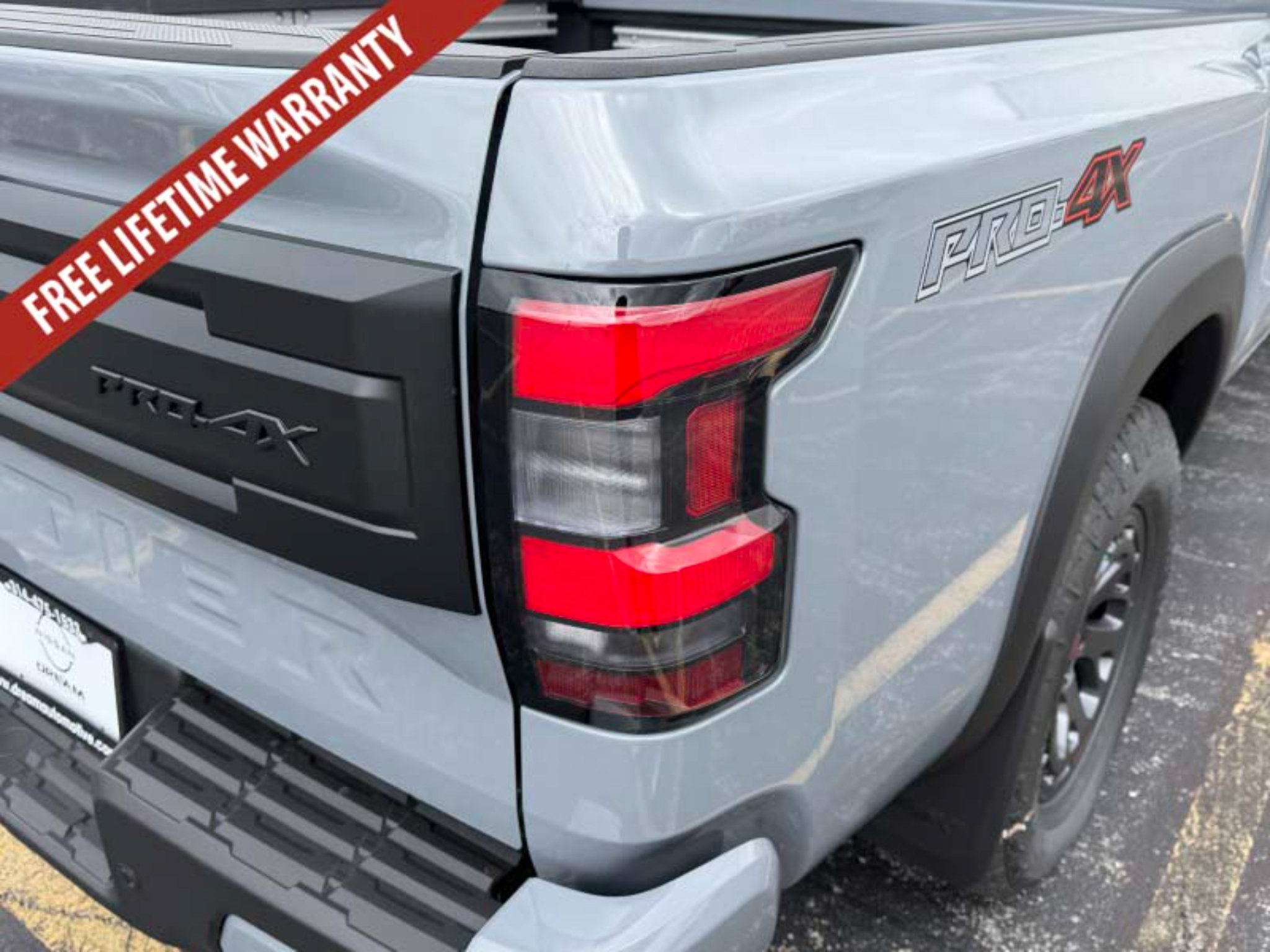 New 2027 Nissan Frontier PRO-4X w/ Pro Convenience Package AWD/4WD image 13