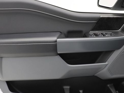 Used 2022 Ford F150 XLT w/ Equipment Group 302A High image 18