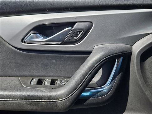 Used 2019 Chevrolet Blazer LT image 6