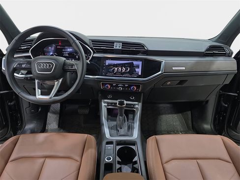 Used 2025 Audi Q3 2.0T Premium Plus w/ Premium Plus Package image 10