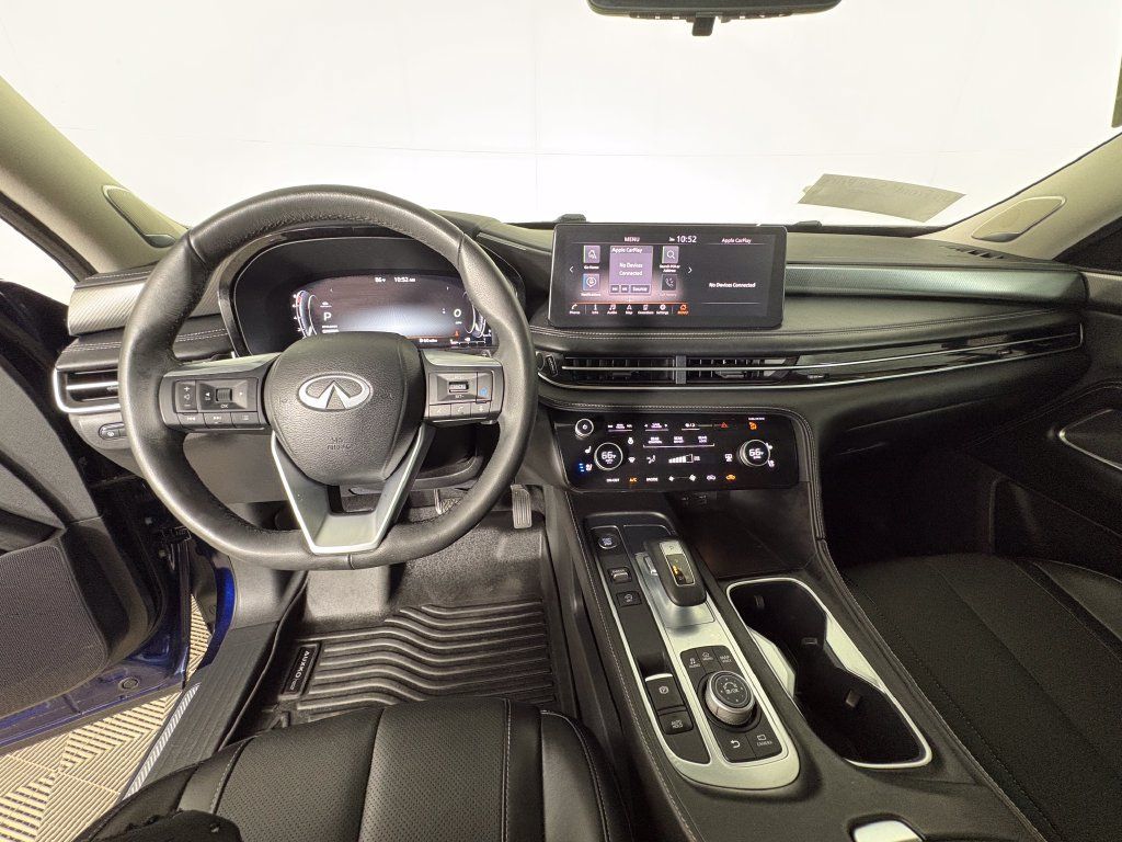 Used 2022 INFINITI QX60 Luxe w/ Vision Package FWD image 7