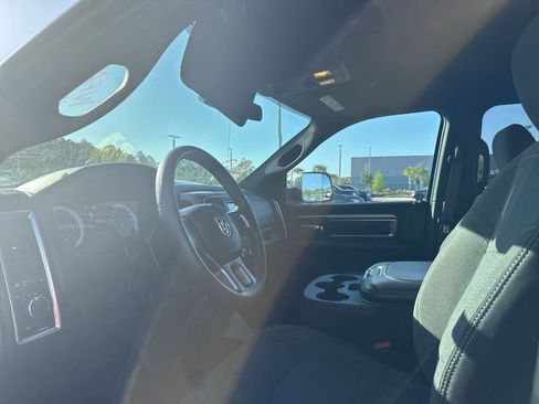 Used 2021 RAM 1500 Classic Warlock w/ Warlock Decor Package AWD/4WD image 6