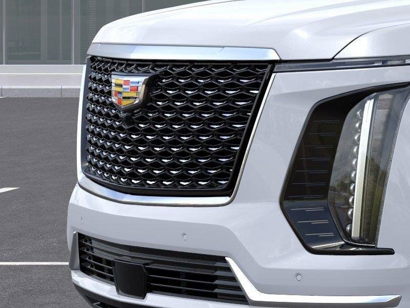 Used 2026 Cadillac Escalade Luxury w/ Touring Package AWD/4WD image 13