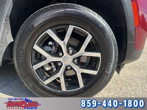 Used 2024 Jeep Grand Cherokee Limited image 68