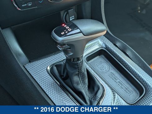 Used 2016 Dodge Charger SRT Hellcat w/ Harman/Kardon Audio Group image 30