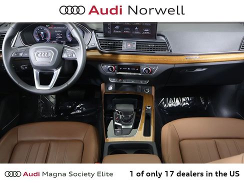 Used 2023 Audi Q5 2.0T Premium Plus w/ Premium Plus Package AWD/4WD image 24