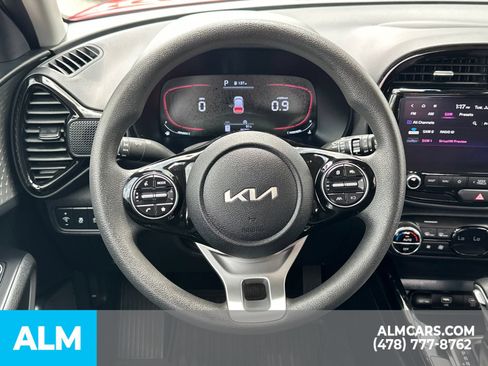 Used 2024 Kia Soul S FWD image 27