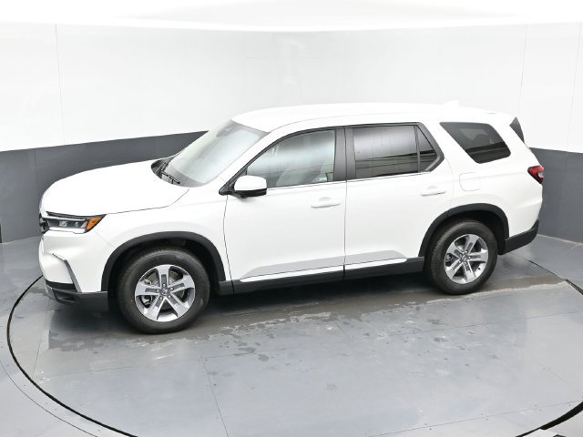 Used 2025 Honda Pilot EX-L image 30
