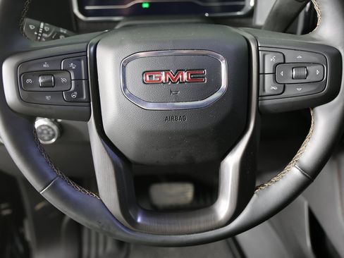 Certified 2025 GMC Sierra 2500 AT4 w/ AT4 Premium Plus Package image 15