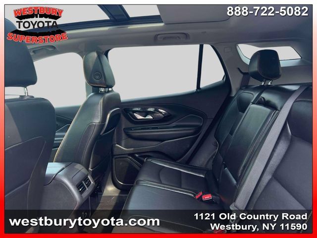 Used 2024 GMC Terrain AT4 w/ Tech Package AWD/4WD image 16