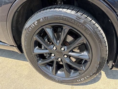 Used 2018 Dodge Durango R/T w/ Trailer Tow Group IV AWD/4WD image 13