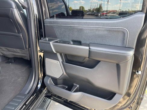 Used 2024 Ford F150 Lariat AWD/4WD image 17