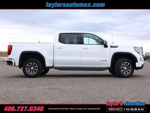 Used 2024 GMC Sierra 1500 AT4 image 3