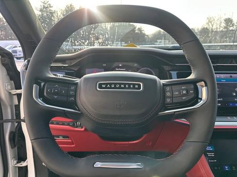 Used 2024 Jeep Wagoneer Launch Edition image 28