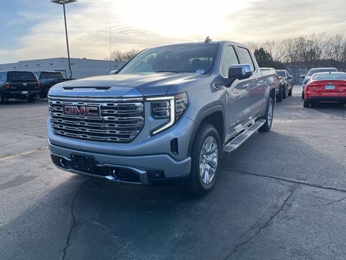 Used 2025 GMC Sierra 1500 Denali w/ Technology Package image 4