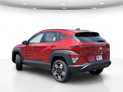 New 2025 Hyundai Kona SEL image 5