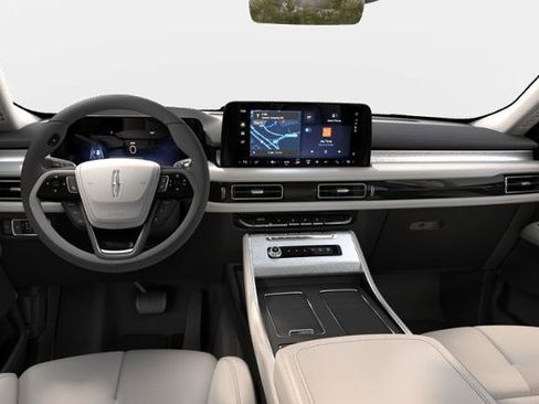 New 2026 Lincoln Aviator AWD image 29