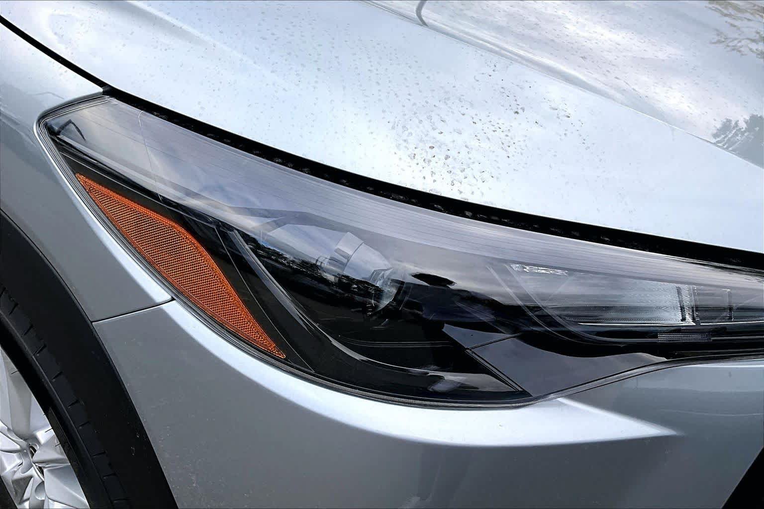 New 2026 Toyota Corolla Cross LE w/ Moonroof Package AWD/4WD image 13