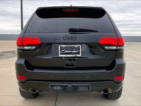 Used 2015 Jeep Grand Cherokee Altitude image 5