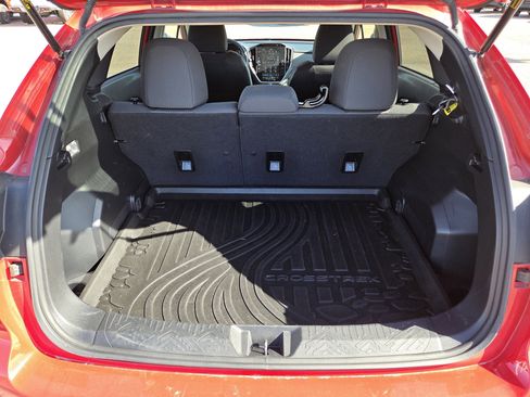 Used 2024 Subaru Crosstrek 2.0i Premium image 24