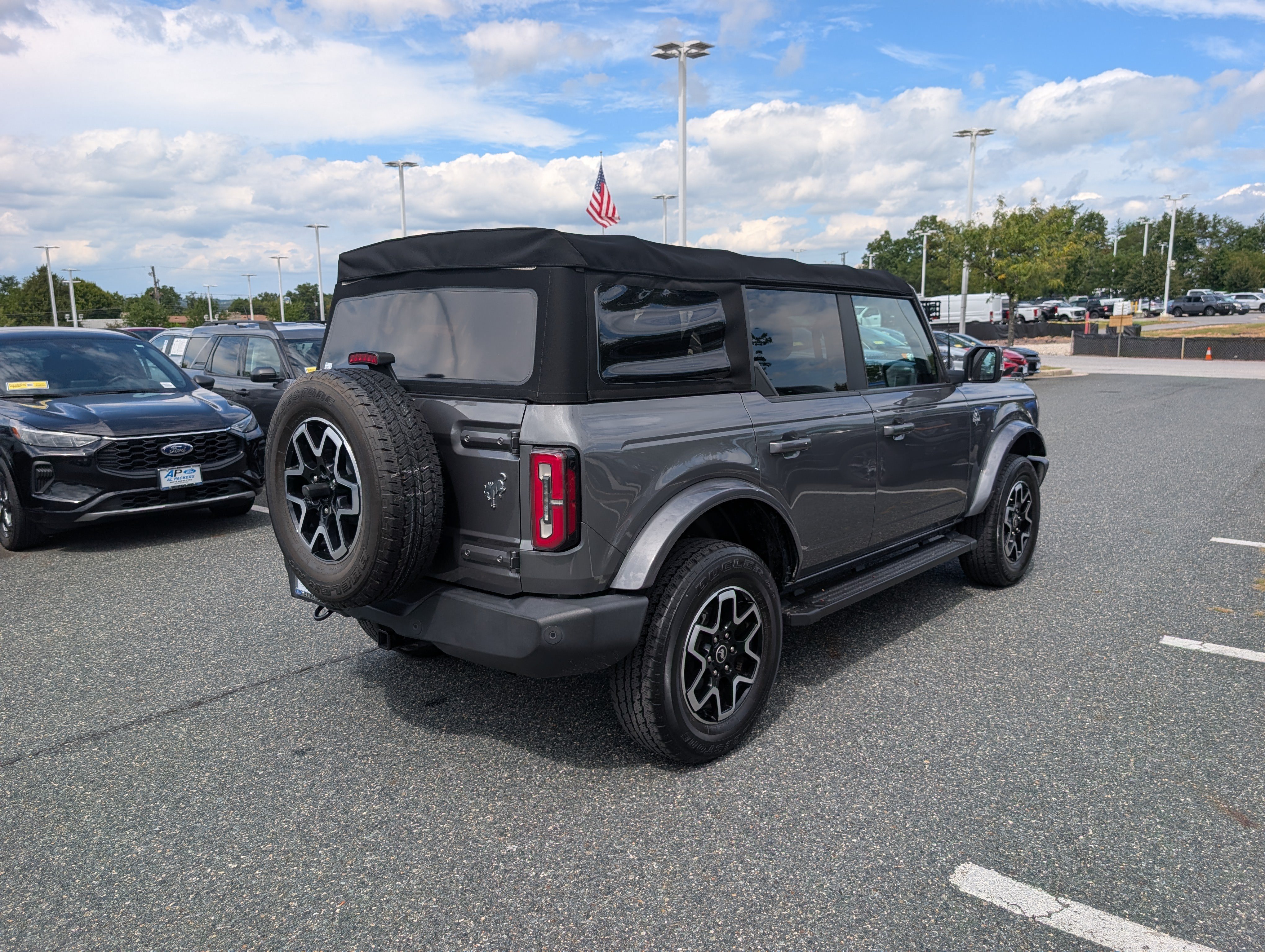 Certified 2021 Ford Bronco Outer Banks AWD/4WD image 4