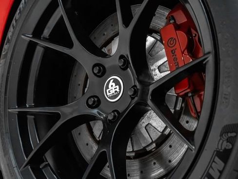 Used 2016 Ford Mustang Shelby GT350 w/ Technology Package RWD image 14