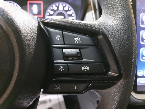 Used 2024 Subaru Crosstrek 2.0i Premium image 17