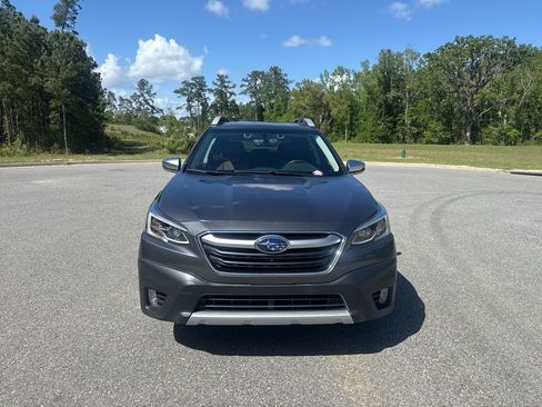 Used 2021 Subaru Outback Touring XT image 3