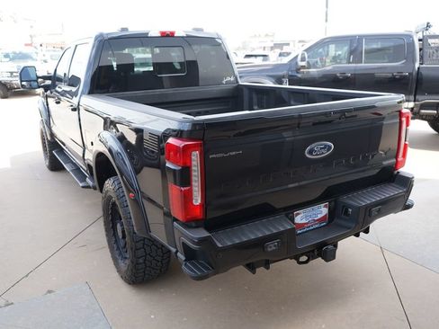 Used 2024 Ford F250 Lariat w/ Lariat Ultimate Package AWD/4WD image 12