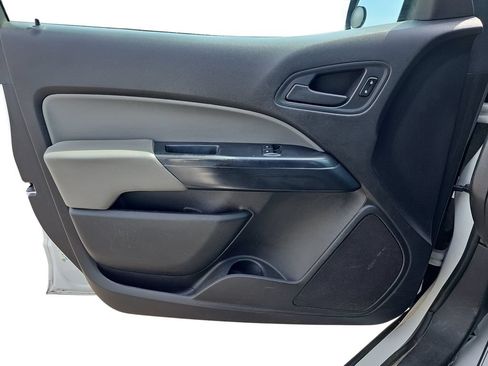 Used 2016 Chevrolet Colorado W/T RWD image 23